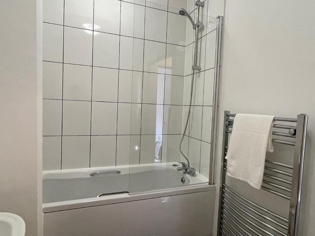 Ford Haven Apartment Плимът Екстериор снимка